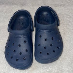 toddler boys Navy Blue crocs